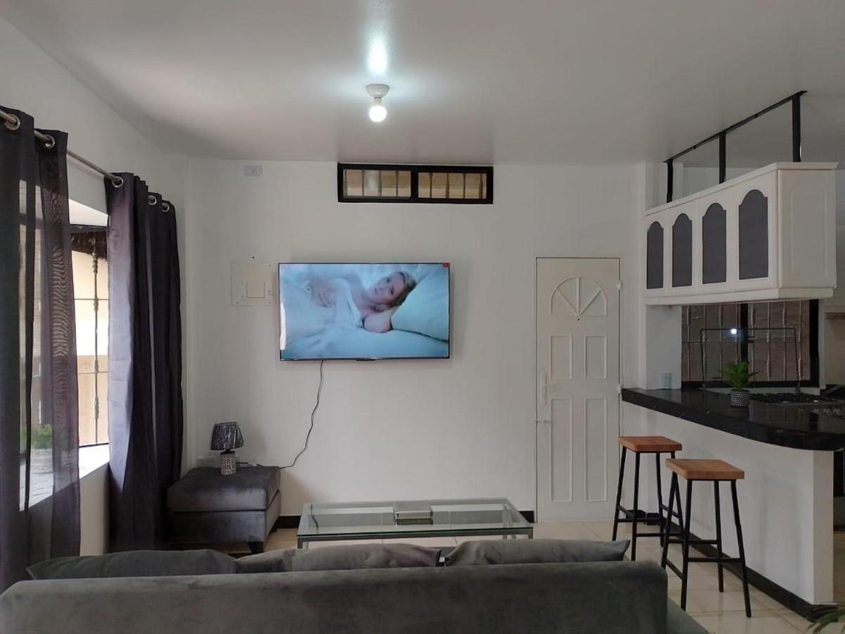Comfortable 3-Bedroom Apartment, Close To The American Consulate Guayaquil Zewnętrze zdjęcie