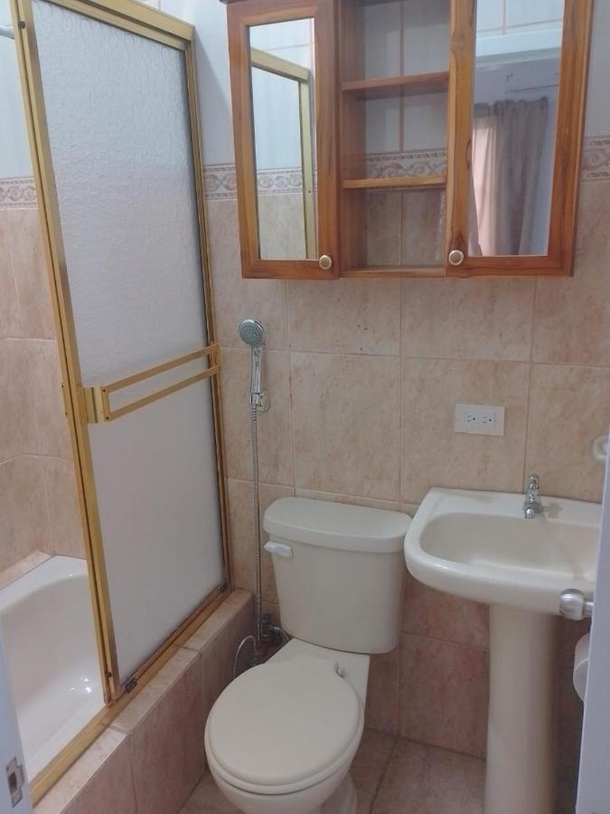 Comfortable 3-Bedroom Apartment, Close To The American Consulate Guayaquil Zewnętrze zdjęcie